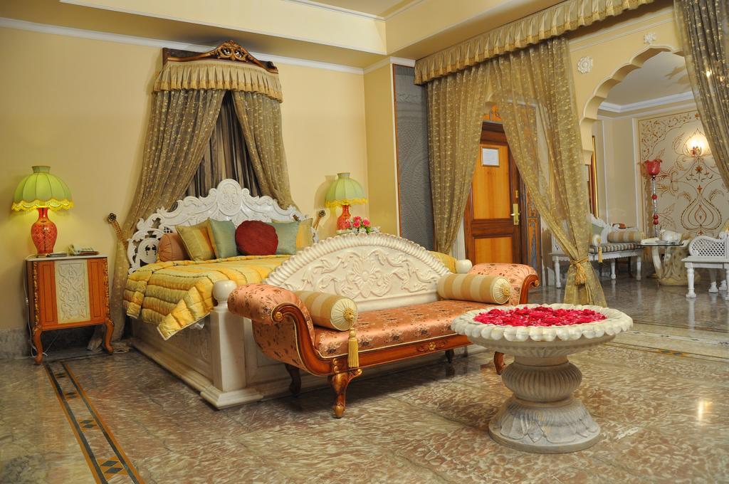Shiv Vilas Resort Джапур Экстерьер фото